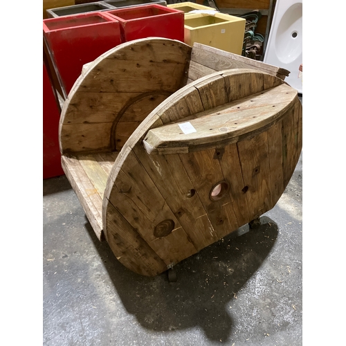 1050 - Wooden Garden Seat