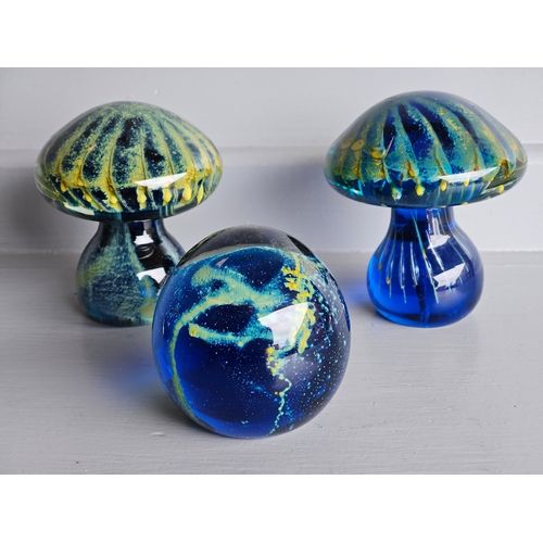 73 - 6 Mdina & Other Glass Paperweights