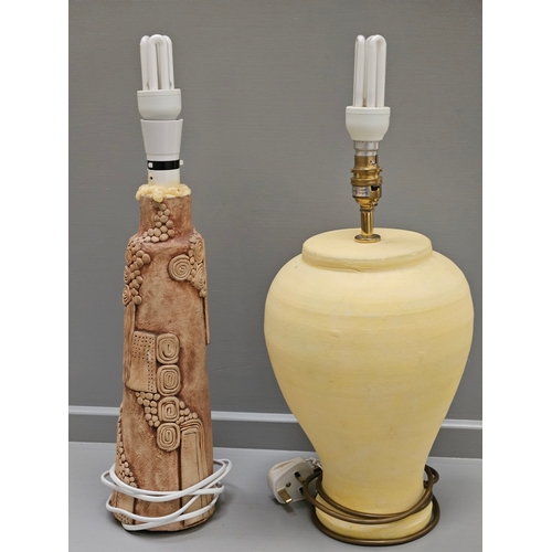 213 - 2 Table Lamps, 2 Shades, 6 Italian Bowls