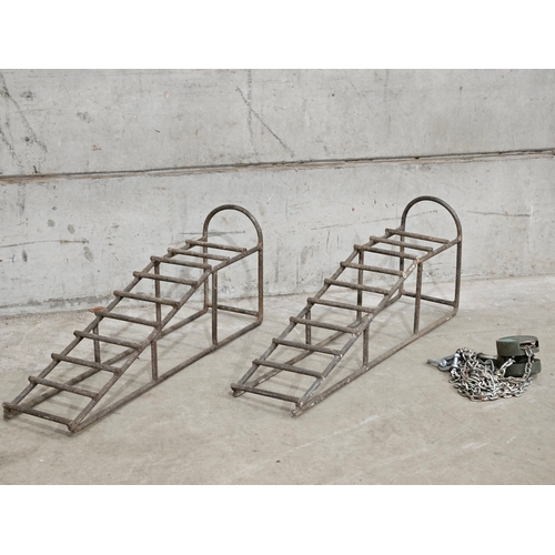 945 - Pair Of Car Ramps & Block & Tackle