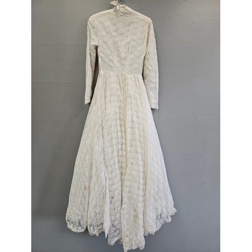 20 - Vintage Wedding Dress & Shoes