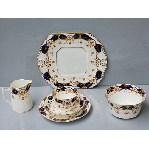 143 - 40 Pc Beswick Teaset