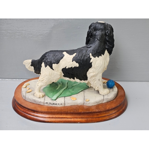 264 - Border Fine Arts 'King Charles Cavalier' B0126A By M Turner On Wood Base