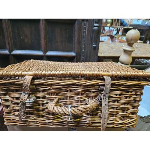 395 - Wicker Picnic Basket