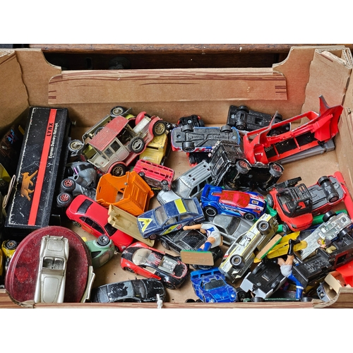 461 - Box Including Corgi, Matchbox, Lledo & Other Dinky Toys