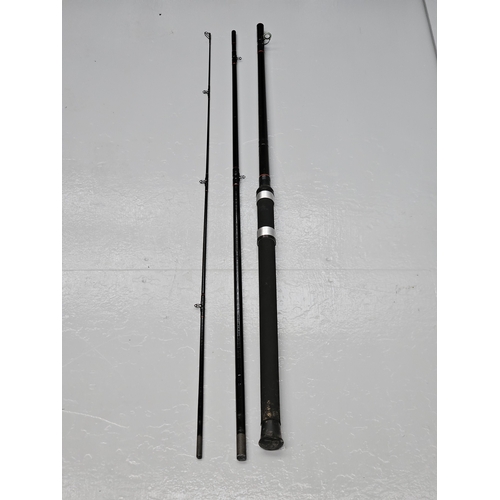 649 - 3 Pc Hardwear Fibreglass Rod & 3Pc Sundridge Fibreglass Rod (In Sleeves)