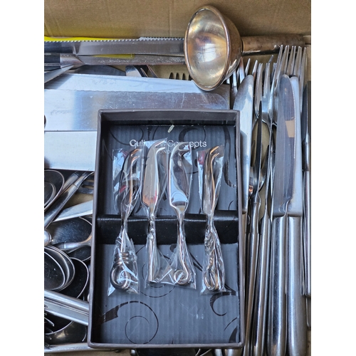 700 - Box Of Assorted Cutlery