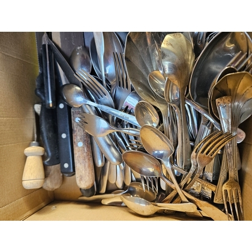 700 - Box Of Assorted Cutlery