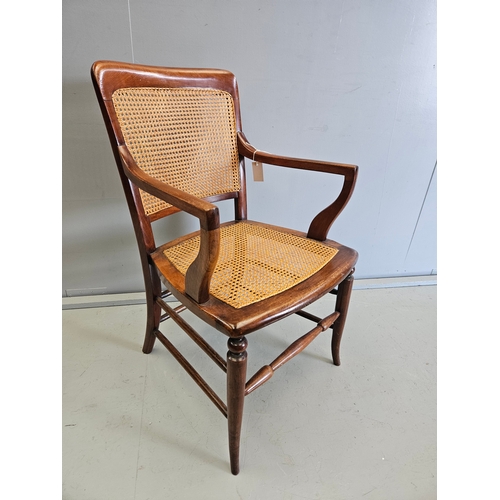 904 - 4 Assorted Chairs