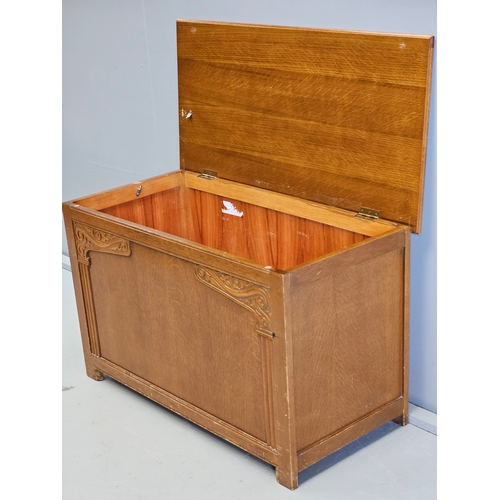 948 - Oak Blanket Box