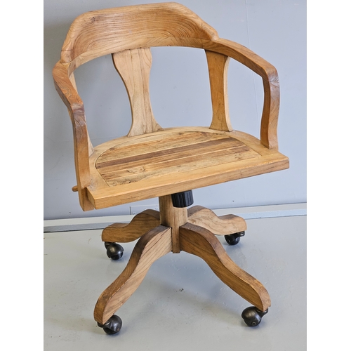 956 - Swivel Office Chair