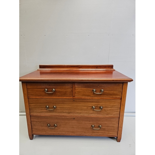 1023 - Mahogany Chest Of Drawers H87cm W113cm D53cm