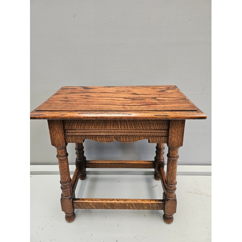 1042 - Oak Side Table H50cm W48cm D28cm