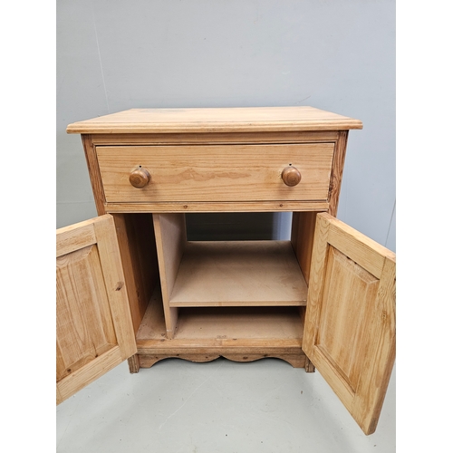 1103 - Small Pine Stereo Cabinet/Cupboard H85cm W70cm D49cm