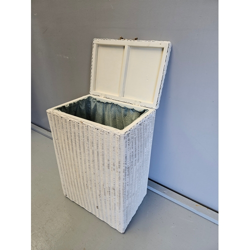 1109 - White Lloyd Loom Linen Box