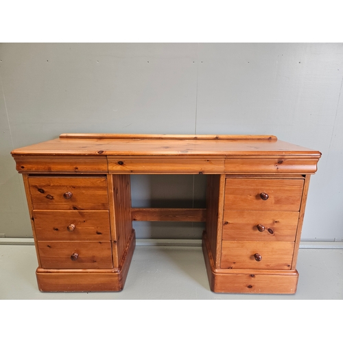 1129 - Pine Dressing Table H79cm L142cm W47cm & 3 Bedside Cabinets