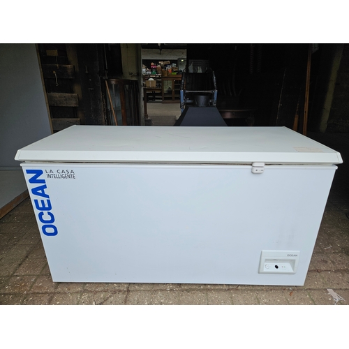 1156 - Ocean Chest Freezer H87cm W153cm D69cm