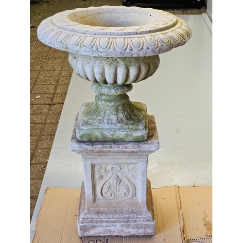 1196 - Ware Urn On Plinth H84cm W54cm