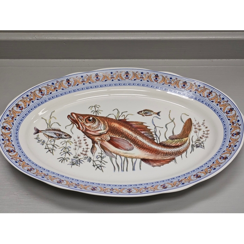 117 - 7 'Risoli' Decorative Fish Plates