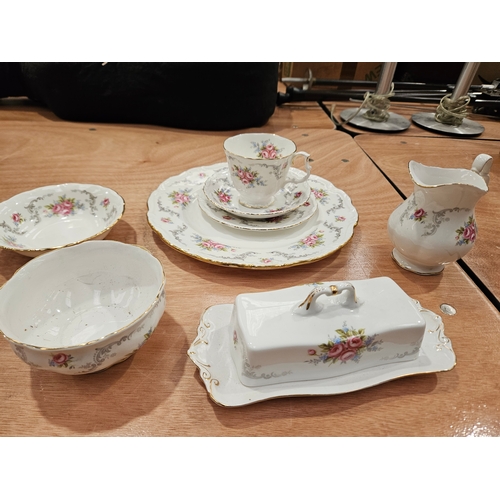 219 - 39 Pcs Royal Albert 'Tranquillity' Teaware