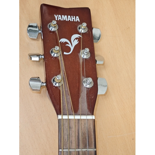 354 - Yamaha Guitar F-310 In Canvas Case