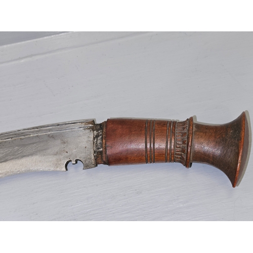 355 - A Kukri Style Knife In Sheath