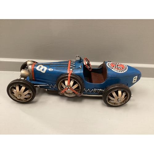 443 - Tin Model Racing Car