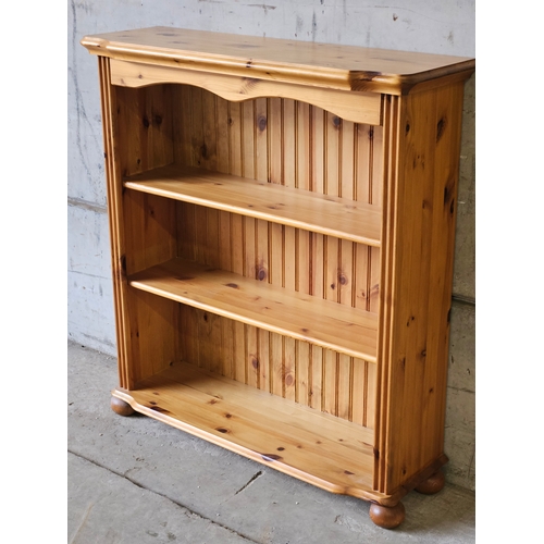 638 - Pine Bookcase H103cm W94cm D30cm