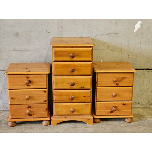 666 - Pine Chest Of Drawers & 2 Pine Bedside Drawers