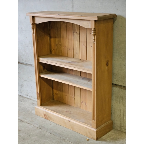 679 - Pine Bookshelf H117cm W92cm D28cm