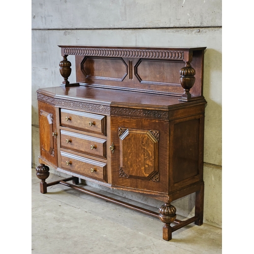 714 - Oak Sideboard H135cm W150cm D56cm