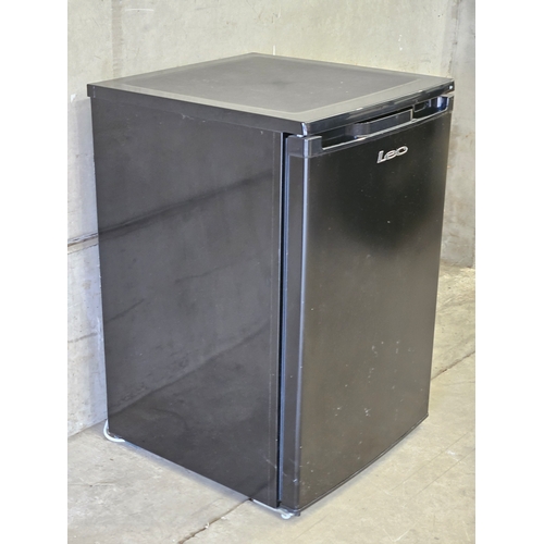 722 - LEC Black Fridge