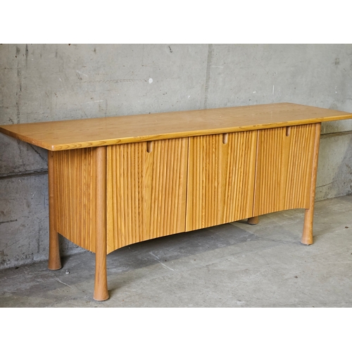 764 - 8 Pc Ercol Dining Room Suite (Sideboard H74cm W195cm D54cm)