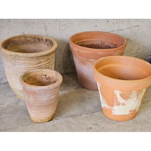 863 - 4 Assorted Garden Planters