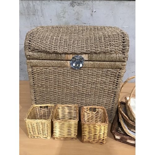 869 - Woven Basket & Qty Of Wicker Baskets