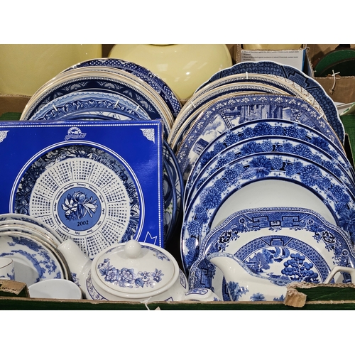 172 - Assorted Blue & White Collector's  & Other Plates