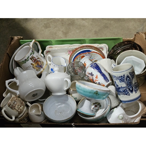 184 - Box Including Assorted Teaware Etc