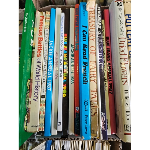 12 - 26 Volumes - Assorted Annuals, Children's Books Etc