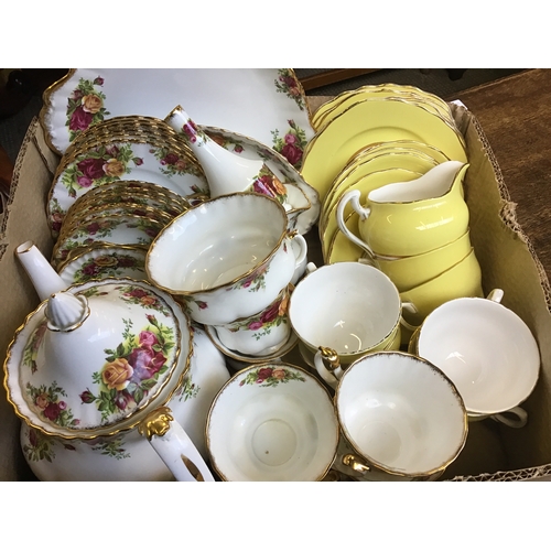 149 - 26 Piece Royal Albert Old Country Roses Teaset & 16 Piece Colclough Teaset