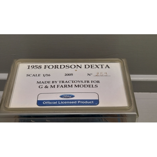 25 - Model 1958 Fordson Dexta No 259 Scale 1:16 In Display Case With Box