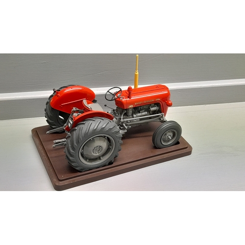 29 - Model Massey Ferguson 35 Tractor Scale 1:16 In Display Case