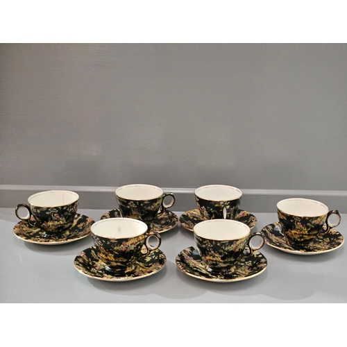 139 - 6 Royal Winton Cups & Saucers