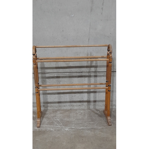 767 - Beech Towel Rail