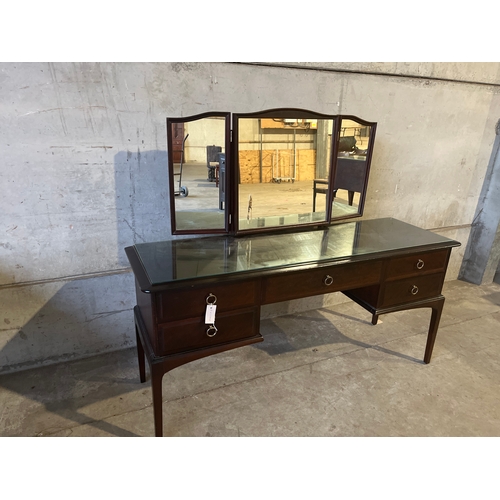 793 - Stagg Minstrel Dressing Table