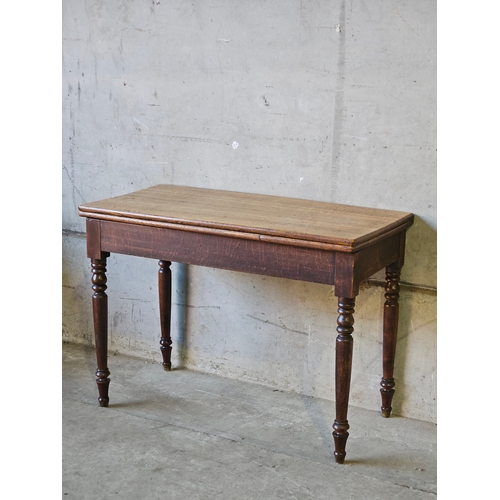 795 - Oak Turnover Top Table  H74cm L100m W100cm