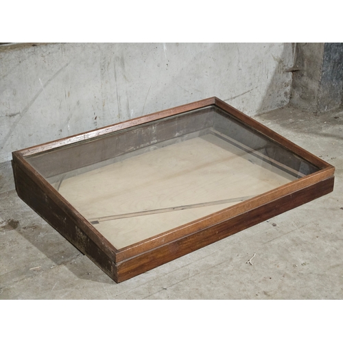 887 - Mahogany Glazed Table Top Display Case