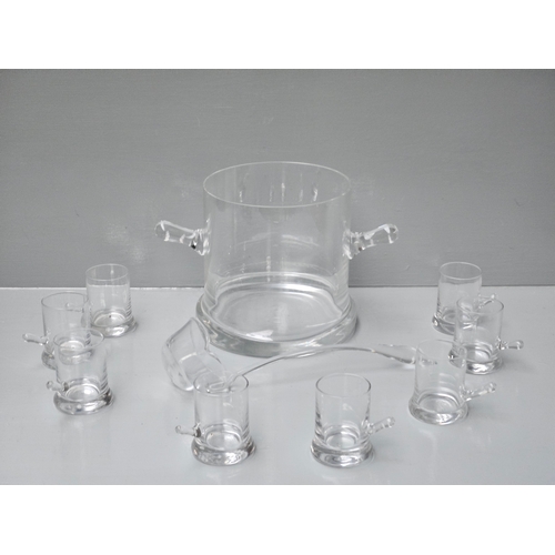 102 - 10 Piece Glass Punch Set