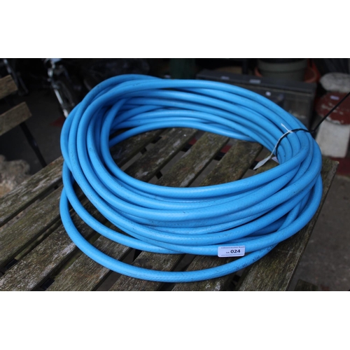 24 - LENGTH OF BLUE HOSE