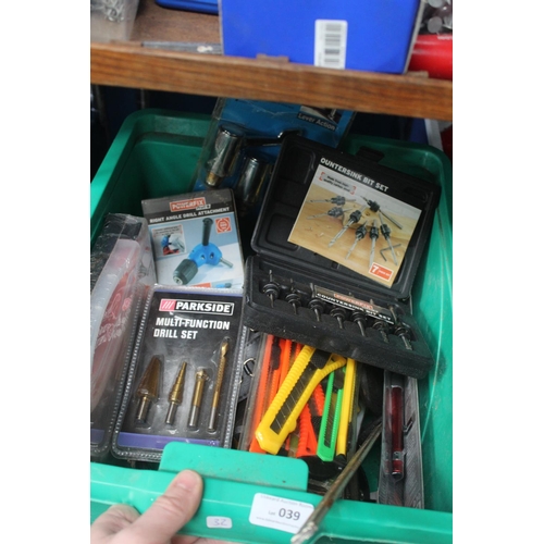 39 - BOX OF ELECTRICAL TOOLS, STANLEY KNIVES ETC