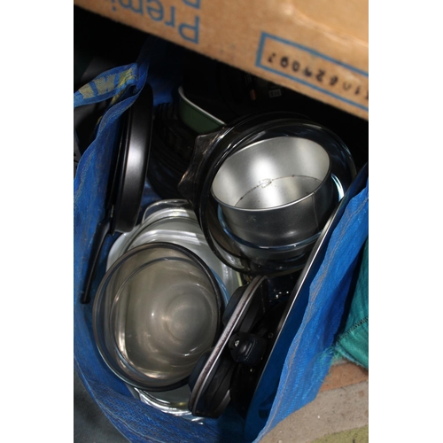 232 - BAG OF KITCHEN SAUCEPANS, TRAYS ETC